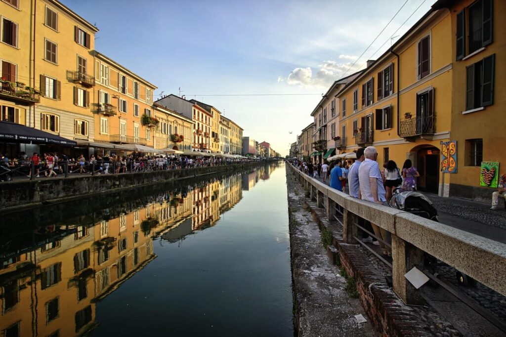 Leonardo da Vinci’s Milan: In the Footsteps of a Visionary Genius 6 Navigli