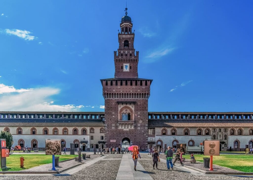 Cosa fare a Giugno in Italia 3 castello sforzesco