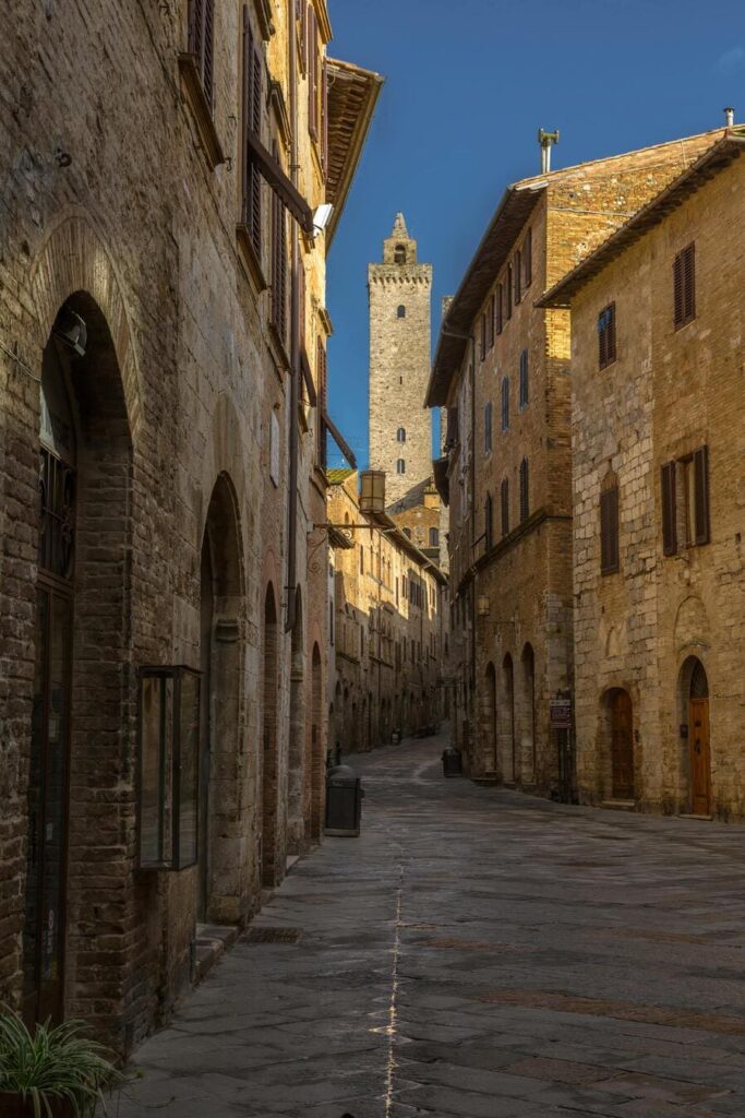 Cosa fare a Dicembre in Italia 8 san gimignano